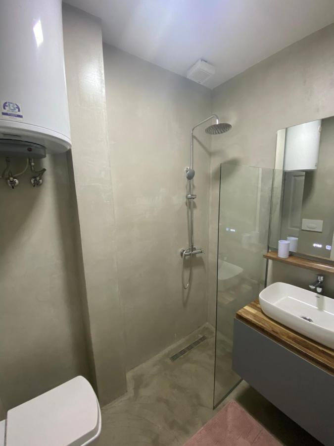 Studio Apartments Villa 24 Tirana Exterior foto
